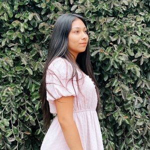 Meet your Posher, Sara